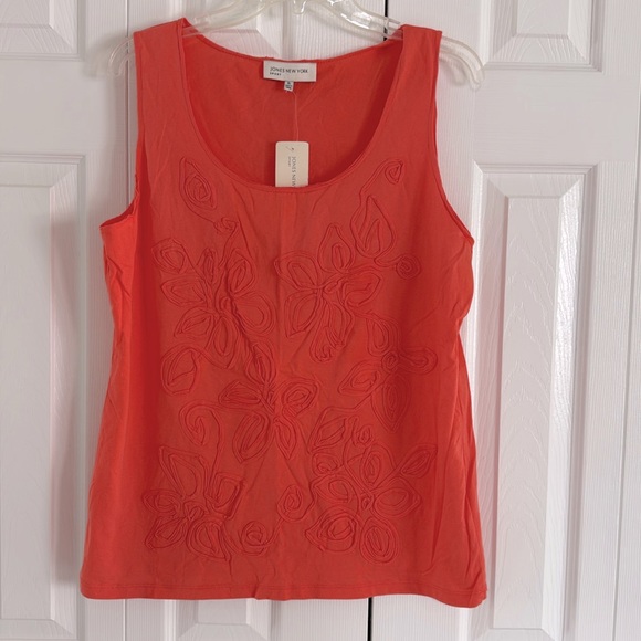 NWT Jones of New York Sport Women's Coral Tank Top w/Embroidered Floral Appliqué - Picture 2 of 9